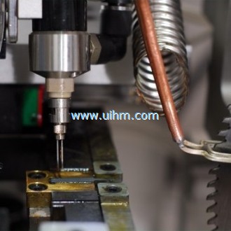 UM-CNC 자동은 치아 유도 용접 기계를 보았다